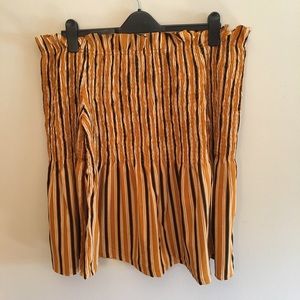 Mustard off the shoulder bell long sleeve top 2x